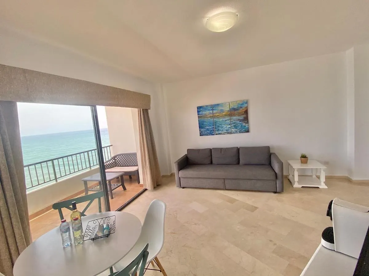 Apartment Apartamentos Turisticos Castillo Del Vigia Torremolinos Spain